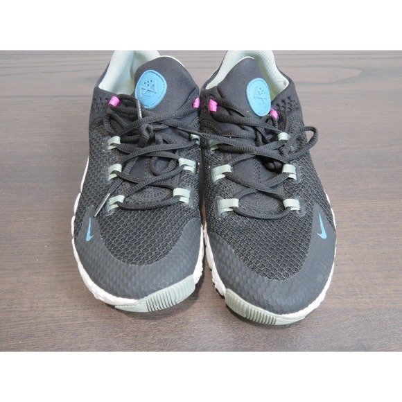 Nike Free Metcon 4 Shoes Womens Size 9 Black Training Sneakers Gym CZ0596-004 - Picture 3 of 10